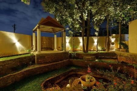 Golden Radiance Airyaman Spa & Pool Villa Breakfast & Spa Included Mysore Luaran gambar